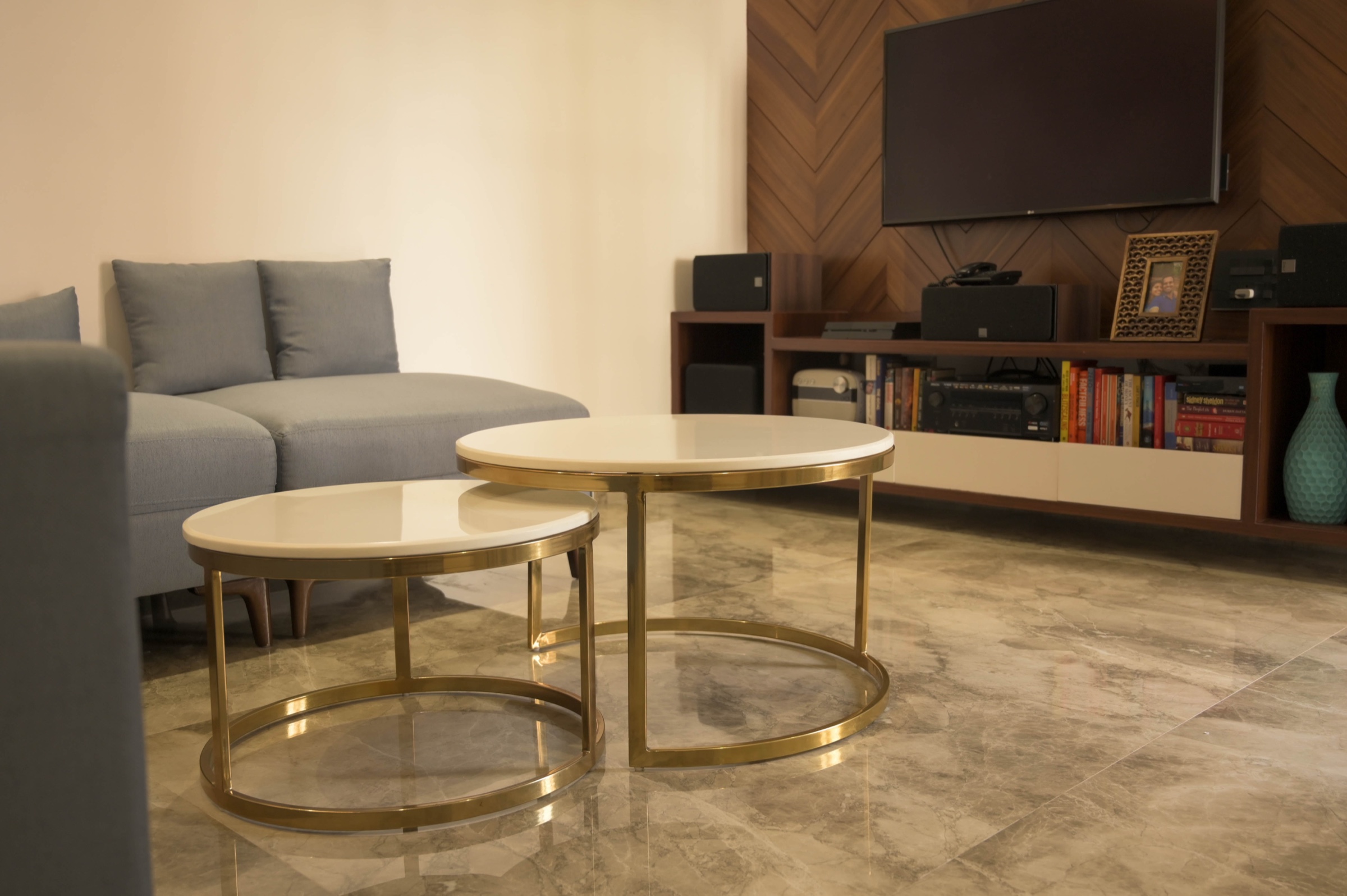 Veneer Adobe — 4